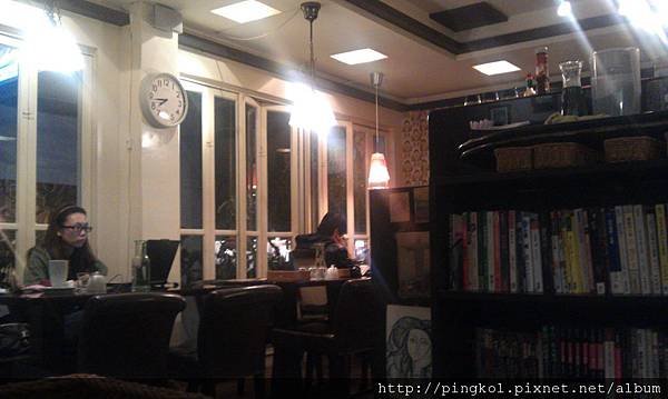 Swing Cafe (1).jpg