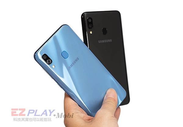 維修手機請看這，SAMSUNG A20故障，換電池 手機維修