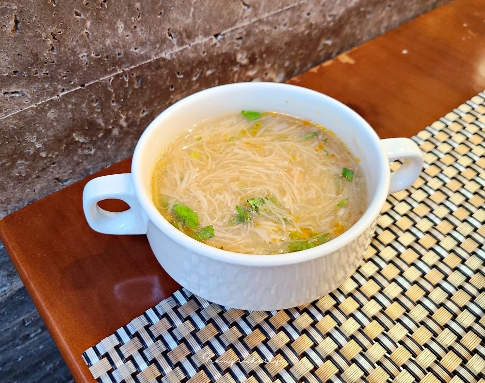 Joy Inn-20.jpg