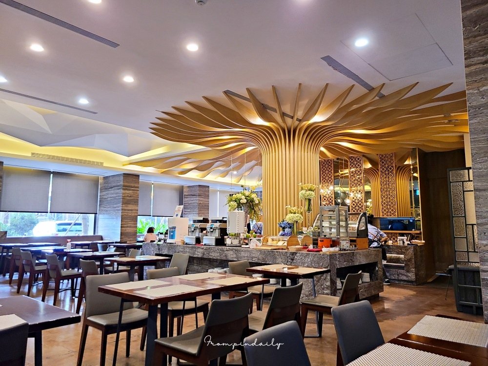 Joy Inn-18.jpg