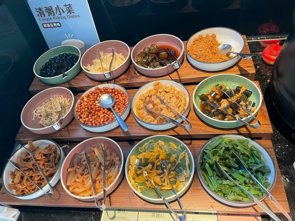 ▋桃園▋最新開幕朋趣露營車 一泊四食 開箱文!天成集團最新力