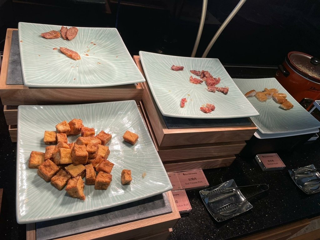 ▋桃園▋最新開幕朋趣露營車 一泊四食 開箱文!天成集團最新力