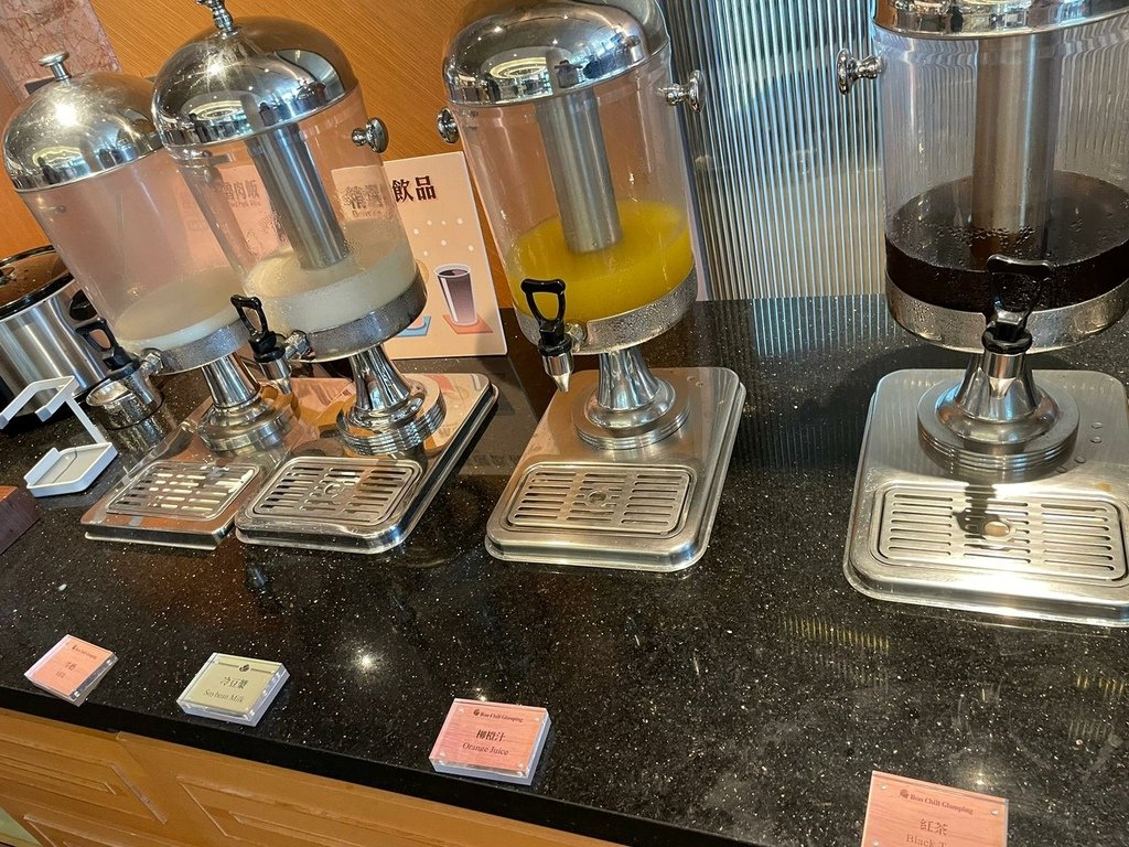 ▋桃園▋最新開幕朋趣露營車 一泊四食 開箱文!天成集團最新力
