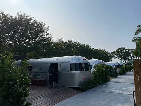 ▋桃園▋最新開幕朋趣露營車 一泊四食 開箱文!天成集團最新力
