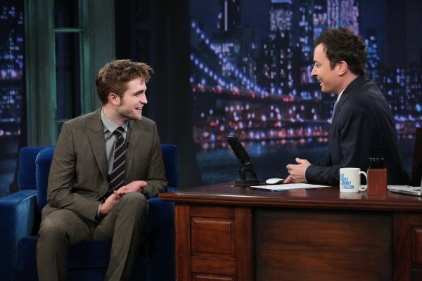 【BD2電影宣傳之旅：紐約】Rob on Jimmy Fallon-20121108 (7)