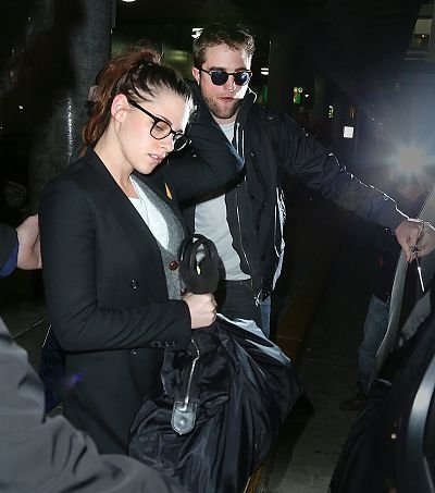 Robsten 共渡倫敦感恩節假期返回紐約-20121125 (3)