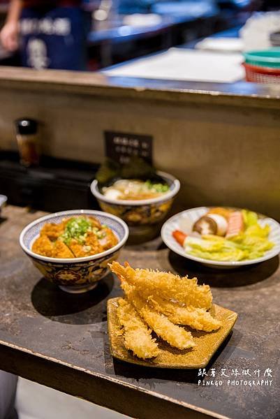 高雄美食 | 終於不用訂位的國秀食堂 丼飯 拉麵