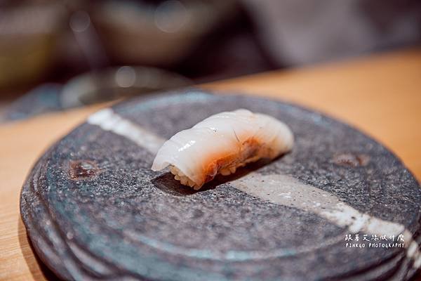 高雄美食 | 初魚鮨 鼓山店 預約制無菜單板前日本料理