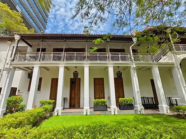 香港「尖沙嘴」走星光大道賞「維多利亞港燈光秀」、「1881商