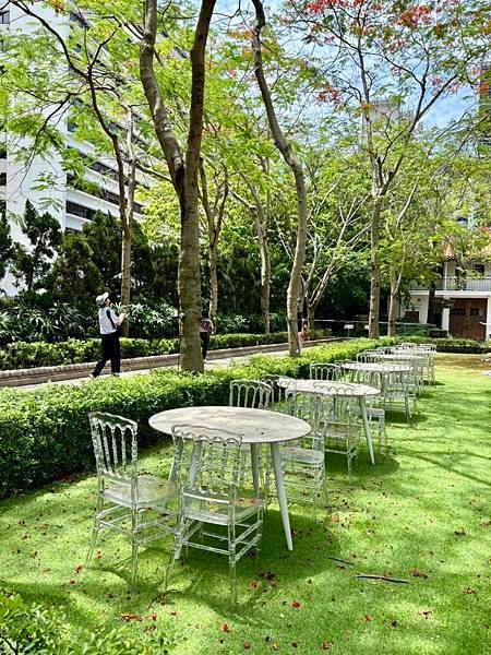 香港「尖沙嘴」走星光大道賞「維多利亞港燈光秀」、「1881商