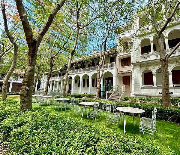 香港「尖沙嘴」走星光大道賞「維多利亞港燈光秀」、「1881商