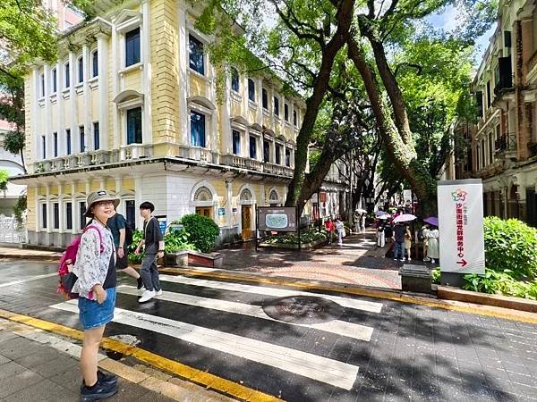 廣州～「華林國際玉器城」初體驗、「上下九步行街」隨意晃、異國