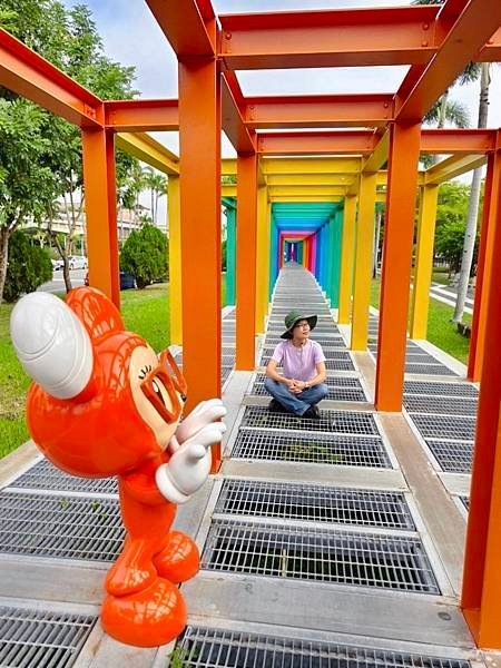 新營探險趣～「長勝營區」綠色隧道、「美術園區」彩虹隧道、「真