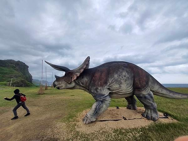 潮境公園找恐龍玩&amp;不見的象鼻岩海豚君上場