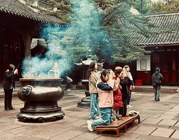 成都～文殊院 &amp; 回家！