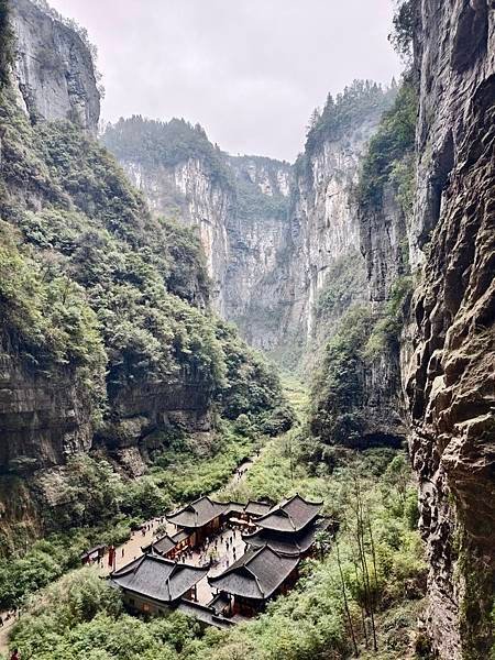 重慶｜『武隆天生三橋』～變形金剛 &amp; 滿城盡帶黃金甲取景地（