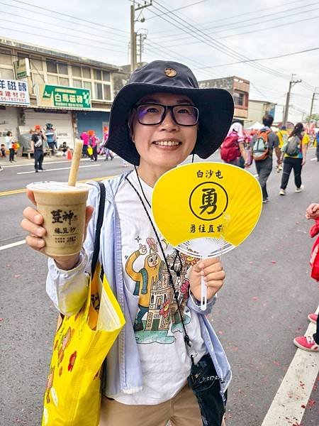 宗教盛事～ 追『白沙屯媽祖』感受香燈腳的熱情