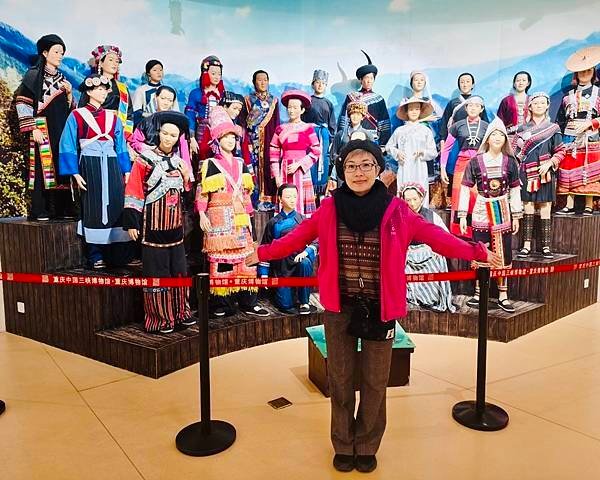 雨天的重慶一起晃晃「三峽博物館」