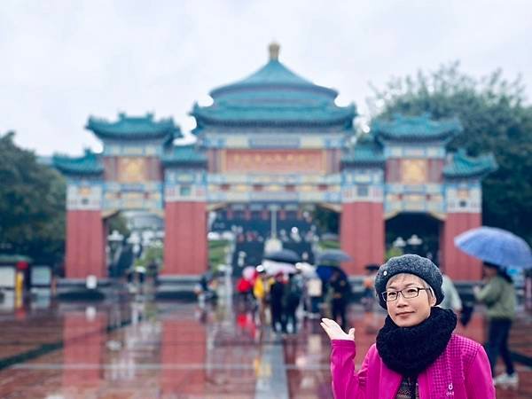 雨天的重慶一起晃晃「三峽博物館」