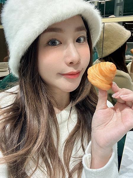 [西門酸菜魚推薦]打造Tiffany藍的用餐空間，主打時尚的