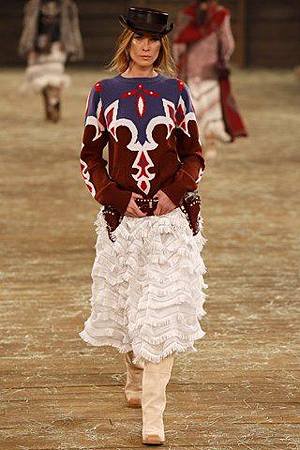 Chanel_028_2000_320x480.jpg