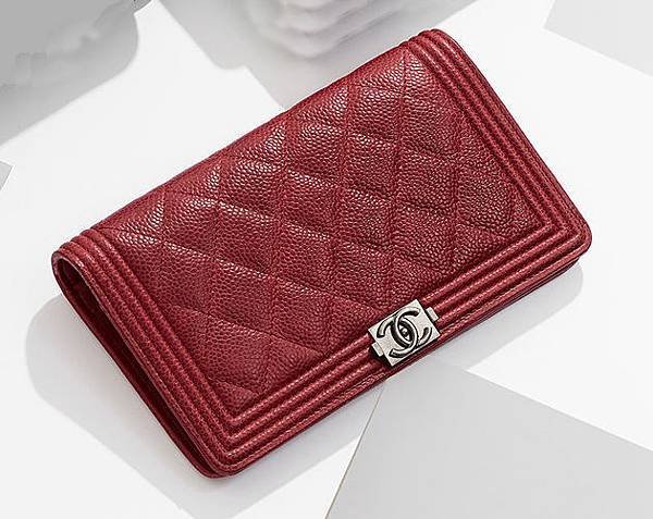 Chanel-Boy-Wallet-7.jpg