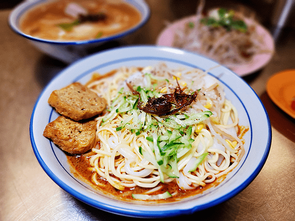 苗栗頭份必吃美食！來馬芽菜雞 正宗馬來西亞老闆分享家鄉美食 