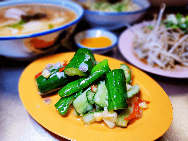 苗栗頭份必吃美食！來馬芽菜雞 正宗馬來西亞老闆分享家鄉美食 