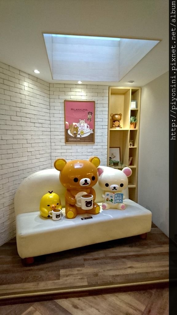 Rilakkuma Café 展示娃娃