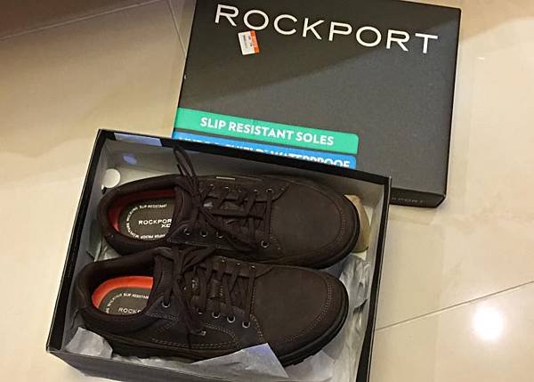 1018a《德奧》ROCKPORT 休閒鞋 (8).JPG