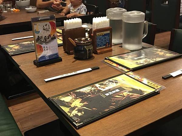 1124《麵屋武藏》虎洞 (2).JPG