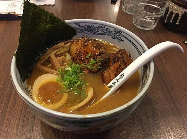1124《麵屋武藏》虎洞 (4).JPG