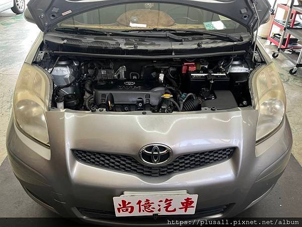 TOYOTA YARIS 冷氣異音 冷氣不冷 壓縮機更換