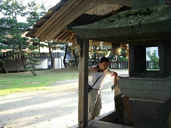 920916-27山居倉庫旁神社.jpg