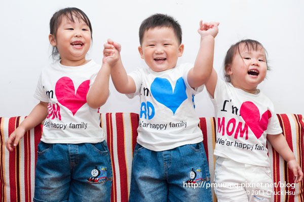 快樂小三裝 心裝上市(快樂小三裝 We&apos;re a Happy Family).jpg
