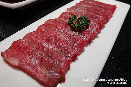 強肴 岩燒石板牛肉 (美國) 牛肉片(藝奇 ikki 新日本料理).jpg