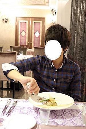 11419673266_8ce624526d_z.jpg