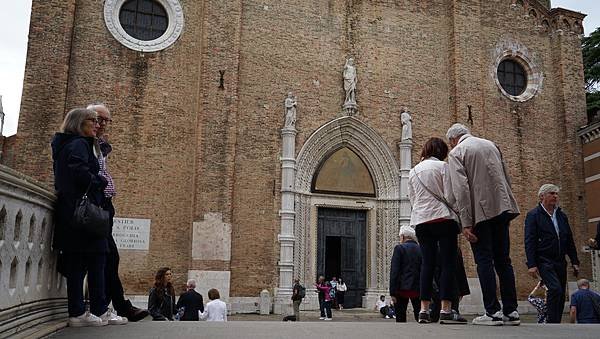 09252022 Basilica de Santa Maria Gloriosa di Frari (24).JPG