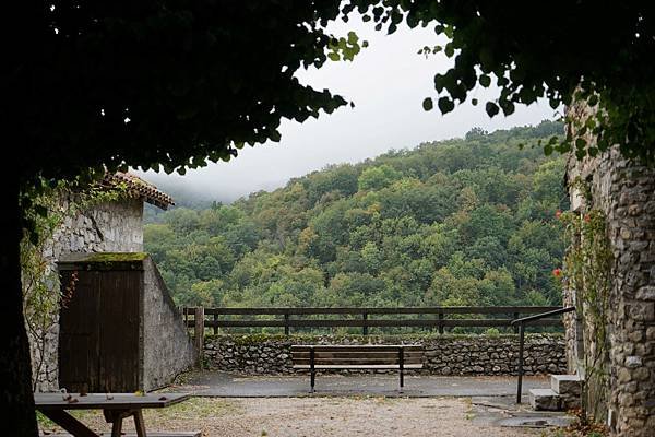 法國西南的山頂中世紀村莊 St Bertrand-de-Co