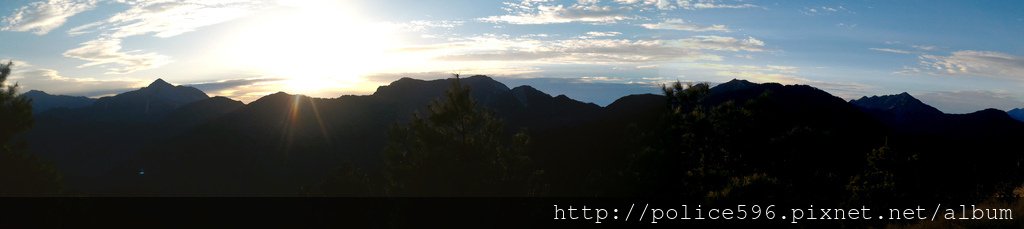 P_20180408_060256_stitch.jpg - 1070406~08閂山.鈴鳴山