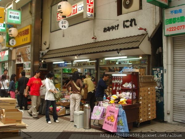 02803狸小路商店街-每土產的小店.JPG - 200709日本北海道