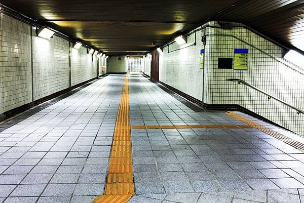 IMG_4814_5_6_tonemapped.jpg