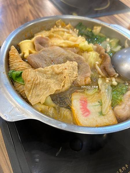 POPOTOY在嘉義˙西區˙簡單小火鍋，滷肉飯很可以~8鍋臭