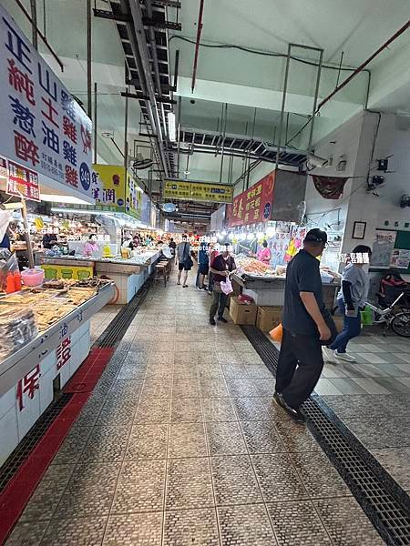 POPOTOY在˙屏東˙東港˙華僑市場有什麼？生魚片、海鮮、