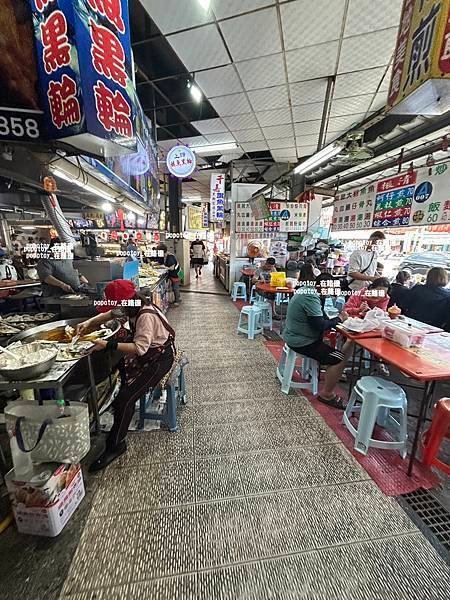 POPOTOY在˙屏東˙東港˙華僑市場有什麼？生魚片、海鮮、