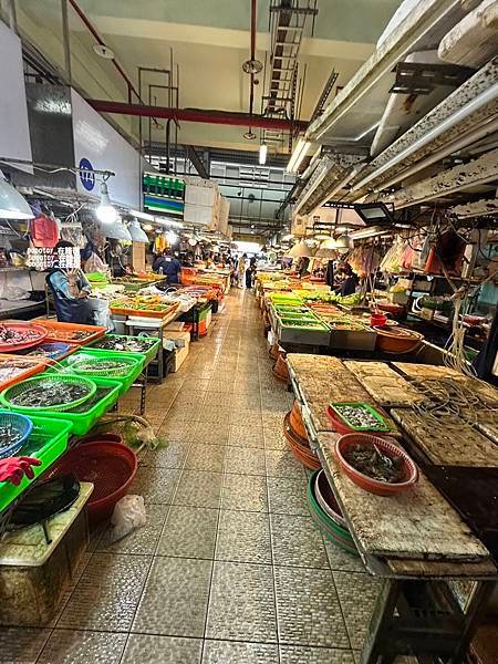 POPOTOY在˙屏東˙東港˙華僑市場有什麼？生魚片、海鮮、