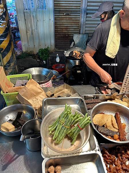POPOTOY在屏東˙東港夜市超長超好逛，走到腿痠的夜市
