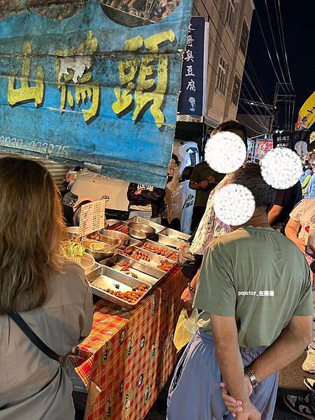 POPOTOY在屏東˙東港夜市超長超好逛，走到腿痠的夜市