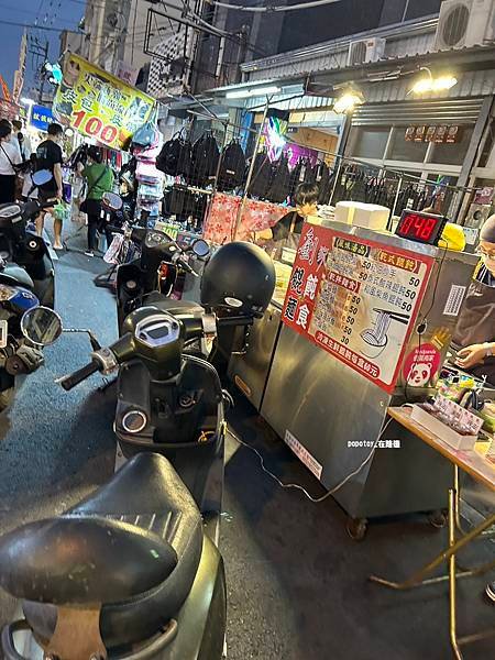 POPOTOY在屏東˙東港夜市超長超好逛，走到腿痠的夜市