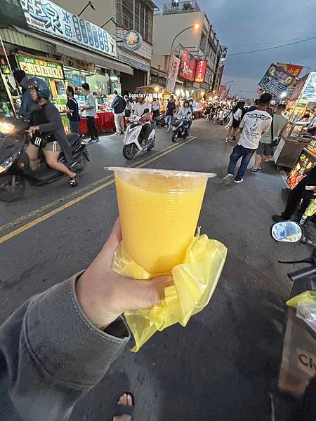 POPOTOY在屏東˙東港夜市超長超好逛，走到腿痠的夜市